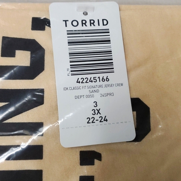 ❤️NWT VINTAGE TORRID iDK WHATS GOING ON BUT ITS A LOT GRAPHIC TEE - PLUS SIZE - Picture 10 of 12